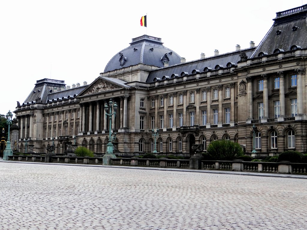 10 Bruxelles - Palazzo Reale.JPG